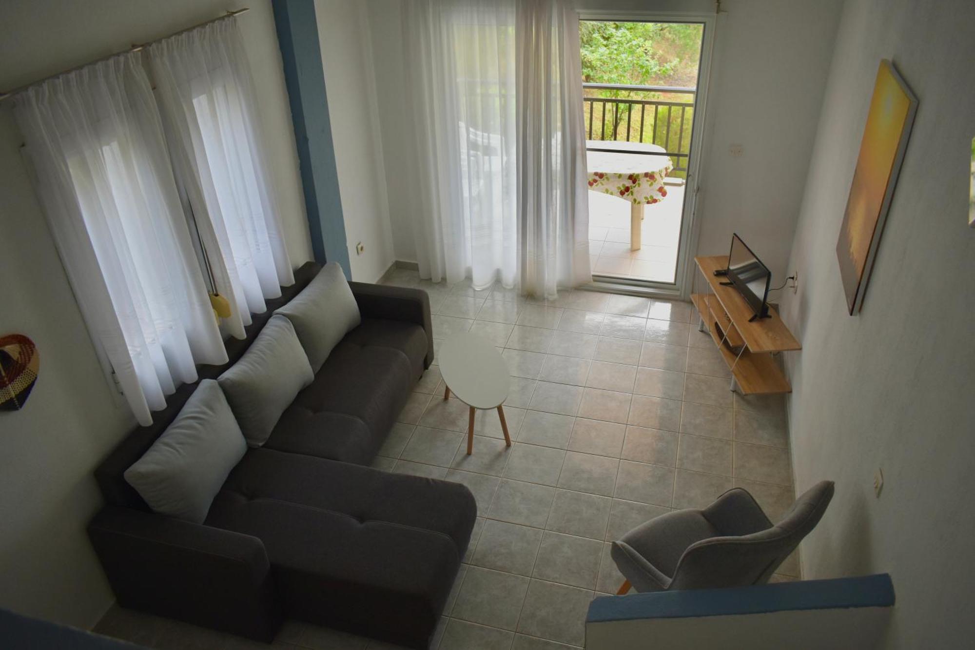 Elegant Maisonettes Elena Apartment